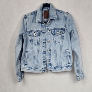Gap Classic Denim Jean Jacket
